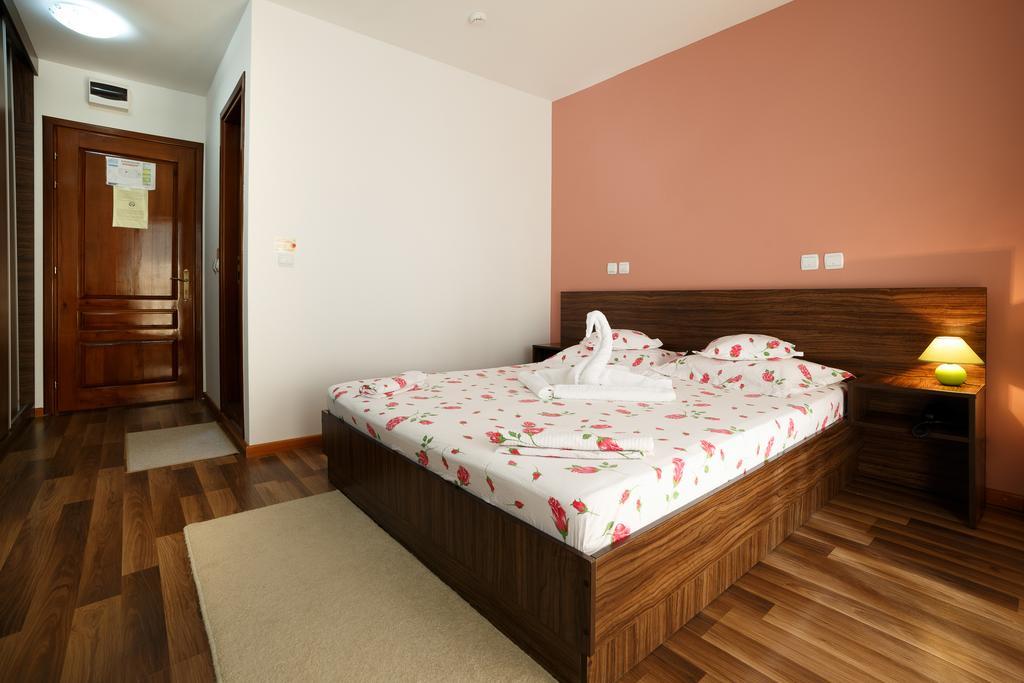 Hotel Insula Tulcea Cameră foto