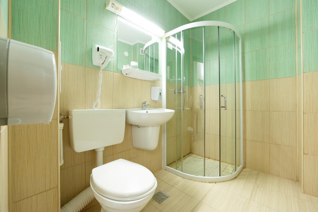 Hotel Insula Tulcea Cameră foto