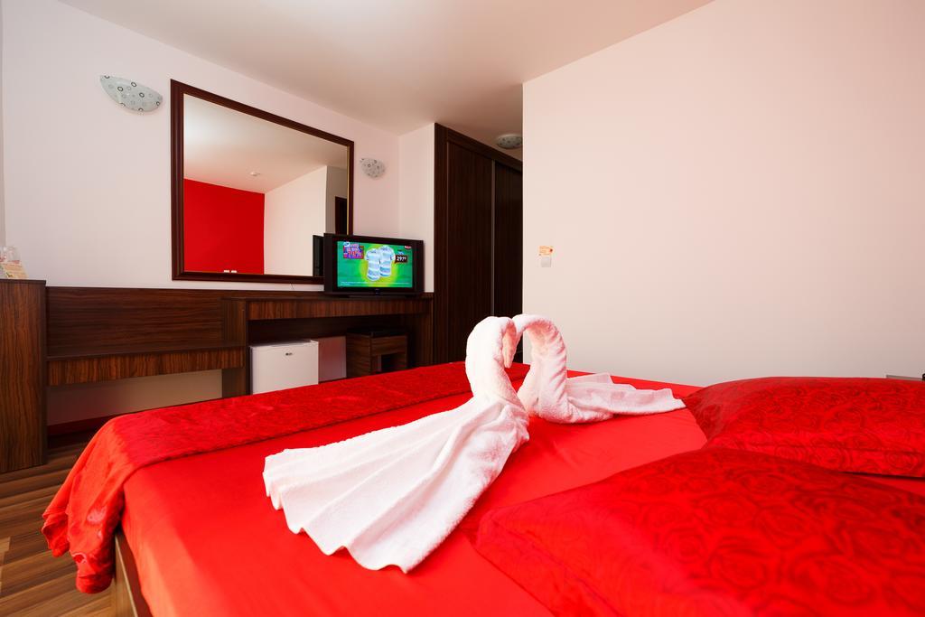 Hotel Insula Tulcea Cameră foto