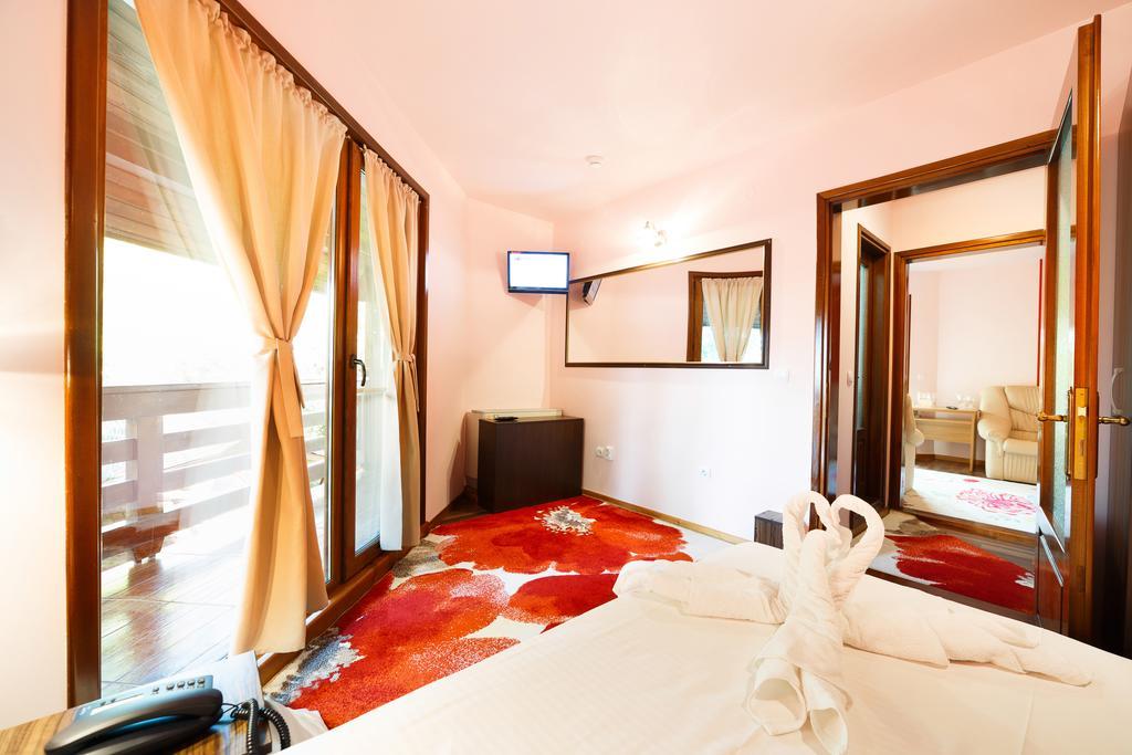 Hotel Insula Tulcea Cameră foto
